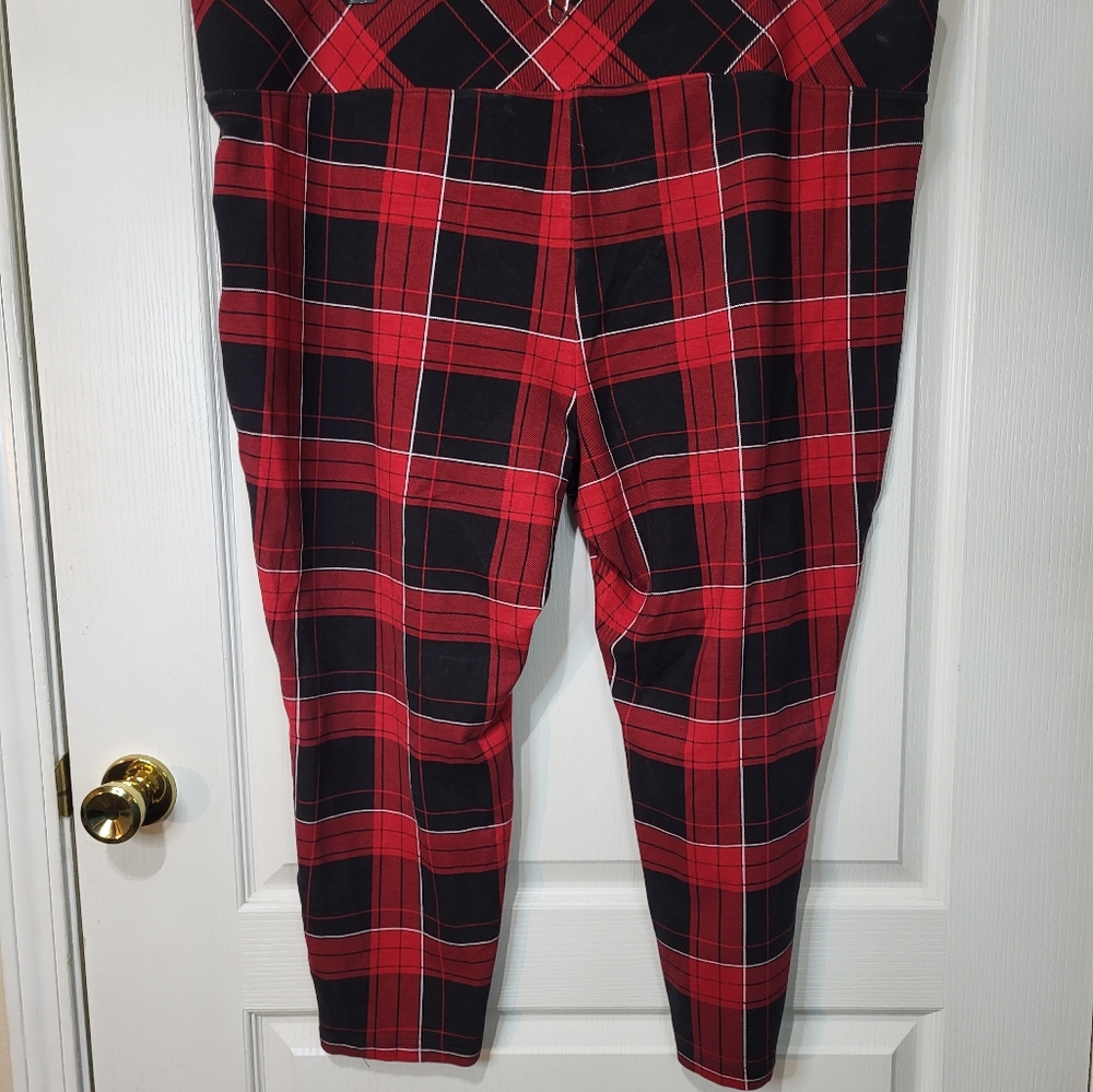 Torrid Premium Ponte Stretch Pull-On Pixie Pant - image 6